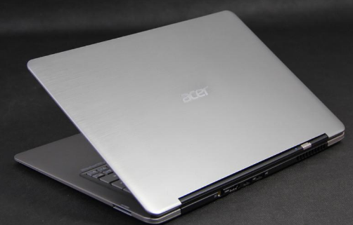 笔记本电脑 笔记本电脑